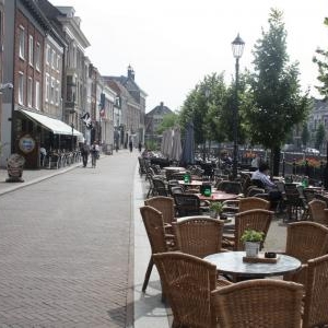 terras op de singel