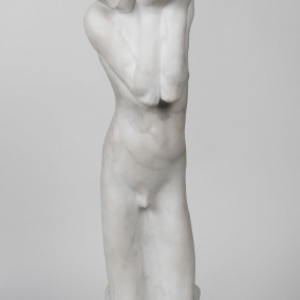 Georges MINNE (1866-1941), The little relic carrier, 1897, Marble, 67 x 18,5 x 38 © Brussels, MRBAB/KMSKB