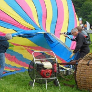 envol en montgolfiere a han sur lesse