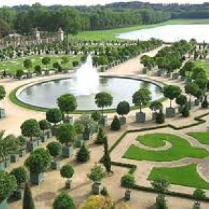 Versailles