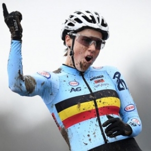 La Belge Sane Cant, 3 fois Championne du Monde de Cyclo-Cross (c) "RTBF"/2018