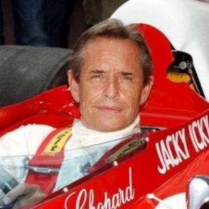 Honneur a Jacky Ickx, aux "Classic Days", en 2018, a Magny Cours