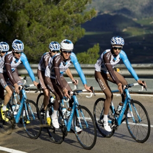 (c) "AG2R La Mondiale"