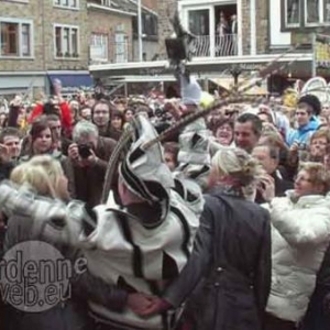 Intronisation du prince carnaval de Laroche - video 05