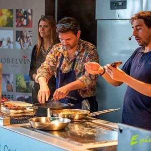 Les Epicuriales 2015 de Liege. Le plus grand restaurant a ciel ouvert