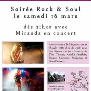 La chanteuse Miranda en concert