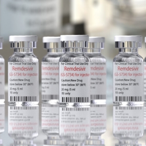 BIG PHARMA DÉMASQUÉ – de la chloroquine aux vaccins