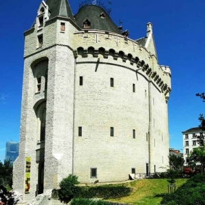 FETE des CHEVALIERS, Porte de Hal