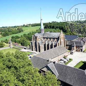 Val Dieu, aerovue de Michel Lambion