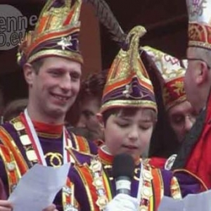 Intronisation du prince carnaval de Laroche - video 07