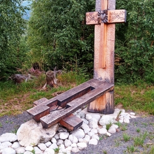 Station 9  : Le Seigneur Jésus tombe sous la croix pour la troisième fois, Tibor Tóth (SK) 2012 ( photo : F. Detry )