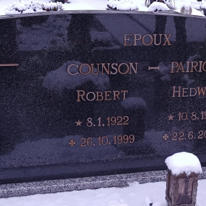 La tombe de Robert Counson et de son épouse   ( Photo : François Detry )