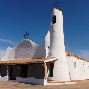 Eglise Stella Maris de Porto Cervo ( photo : F. Detry )