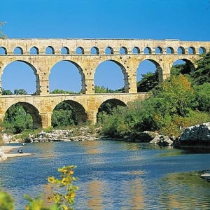 16 Pont du Gard (Gard)