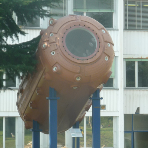 Le CERN ( frontière franco - suisse / photo : F. Detry )