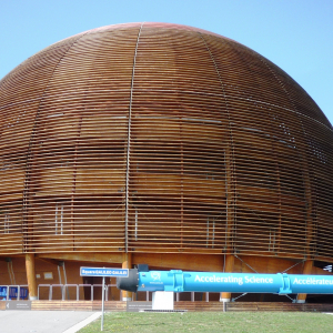 Le CERN ( frontière franco - suisse ) /  / photo : F. Detry )