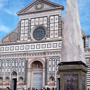 Une des nombreuses églises de Florence  ( photo F. Detry )