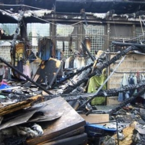 31.08.2008  Un incendie inexplique detruit la Boutique ( Photo J. Blavier )