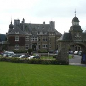 Facade avant du manoir de Lebiolles