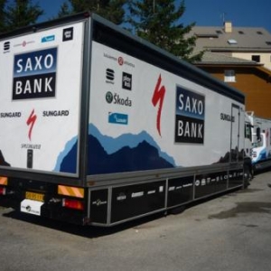 Un des camions de Saxo - Bank