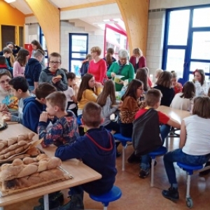 " Vers une alimentation saine et de qualité dans mon école "