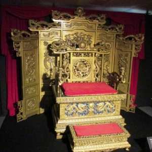 Le trone du Dragon