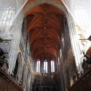 Dans la basilique de St Hubert