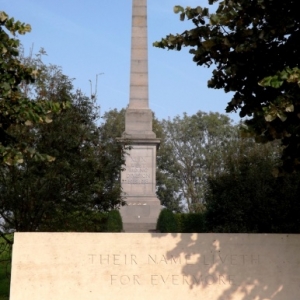 La colonne - souvenir d'Essex Farm