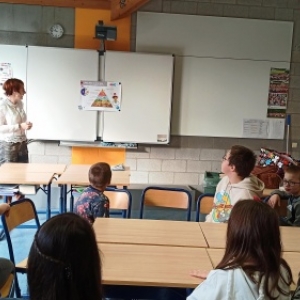 " Vers une alimentation saine et de qualité dans mon école "