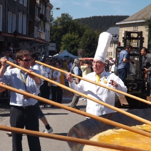 MALMEDY                         10000 œufs pour deux omelettes géantes et … savoureuses !     