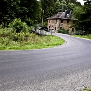 Tout est fait pour securiser la route Hargnies - Willerzie ! (Avant)