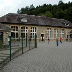 L'ecole communale de Salmchateau