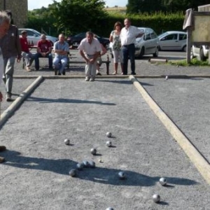 Dinez - Traditionnel tournoi de pétanque de la semaine du 15 août