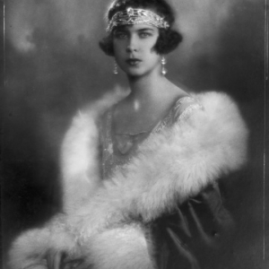 La princesse Marie-José photographiée par Robert Marchand. Bruxelles, vers 1929. 