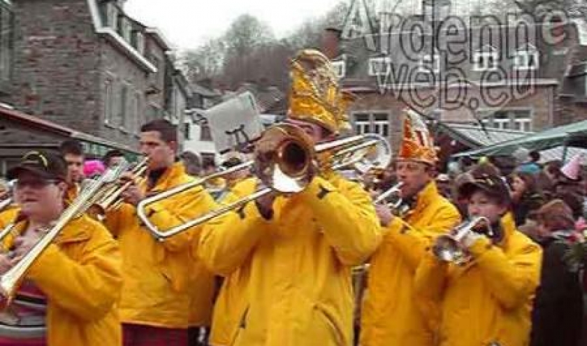 Carnaval de La Roche 2010 - video 38