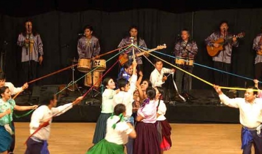 Conjunto de Danza Folklorica Expresion Latino Americana , de Cuenca, 