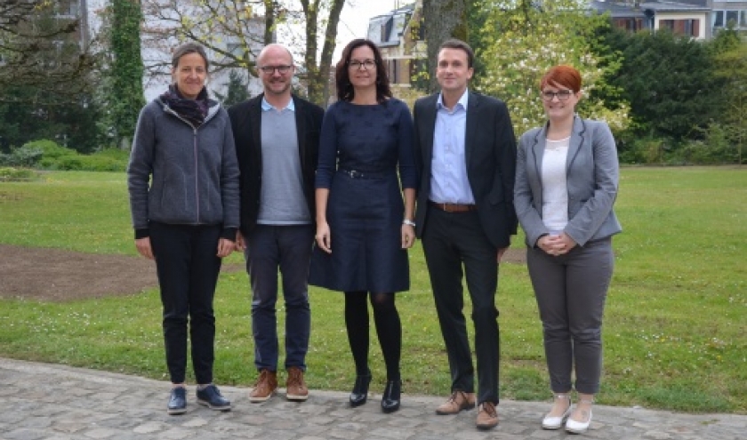 Mme Masureel, M. De Duve, Mme Heyard, M. Boeur, Mme Sprung