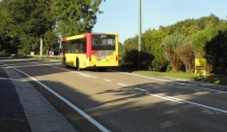 Le bus 1011 Houffalize Liege quitte Houffalize