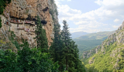 Prodromou, monastère St Jean ( @ Charles Mahaux ) Prodromou, monastère St Jean ( @ Charles Mahaux )